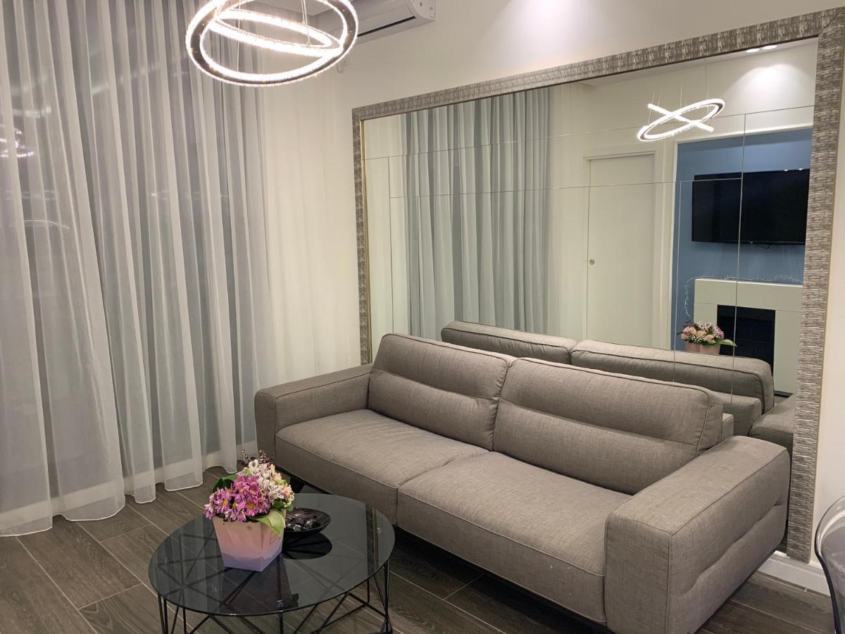 Pupin Palace Apartments โนวีซาด ภายนอก รูปภาพ